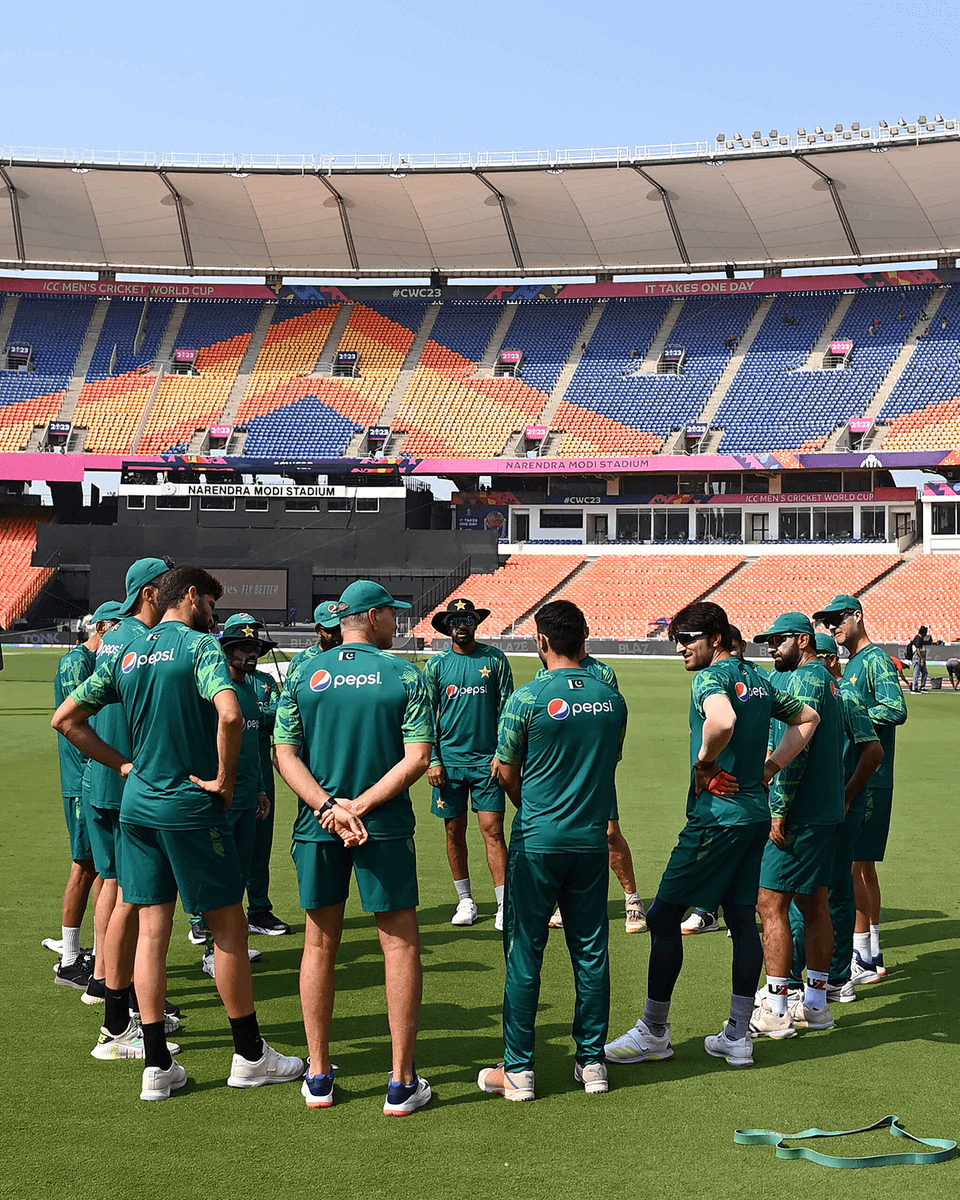 ICC's tweet photo. Raring to go in Ahmedabad 💪

Pakistan's final session before their #CWC23 meeting with India 🏏 https://t.co/4JVAXBqCfU