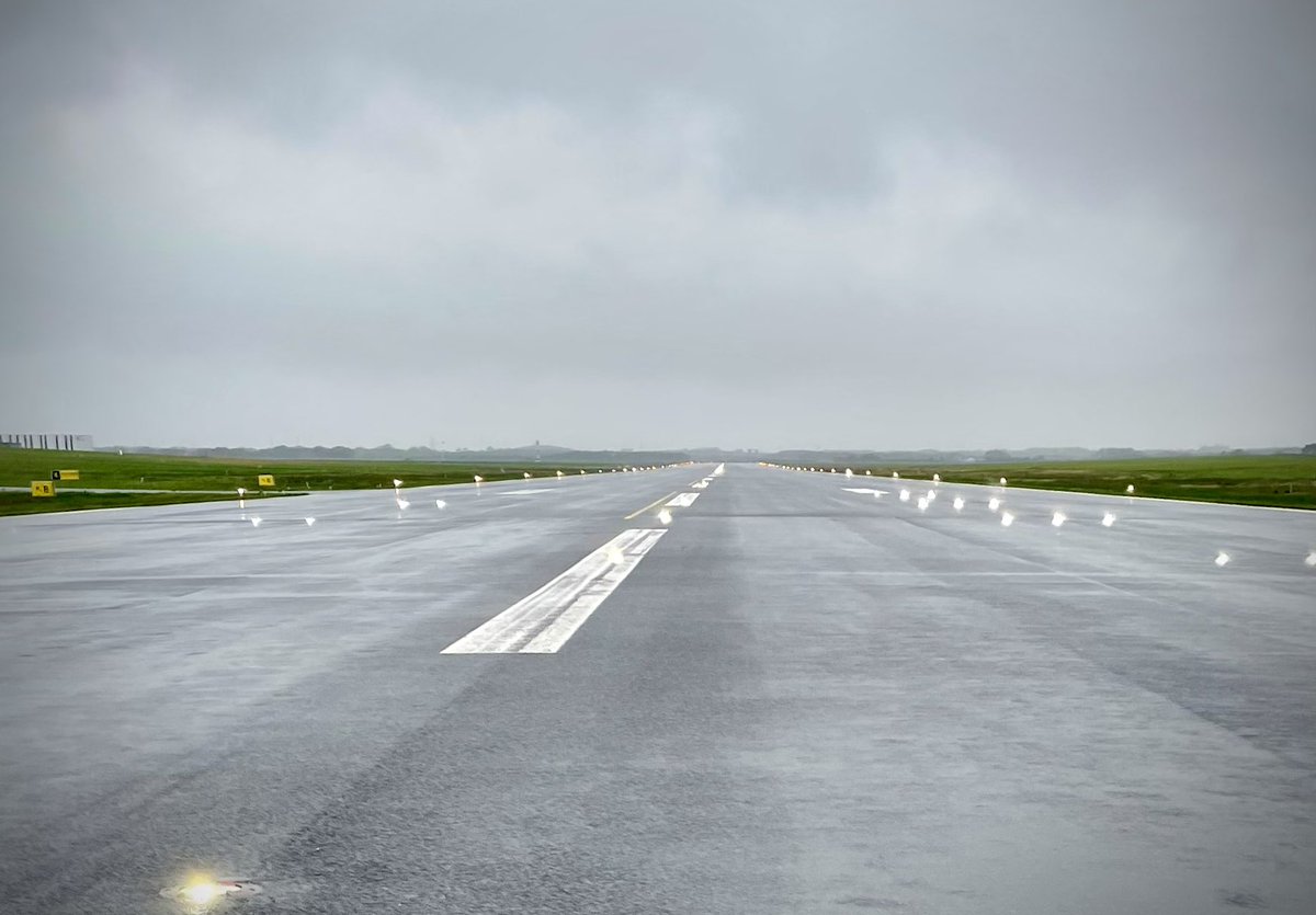 Connect &amp; innovate: The green power plant of EU 💡🍀✈️

The past 2 days Vives had the opportunity to join the #InterregDIOL partnermeeting in Esbjerg, Denmark to help set in motion the logistics needed to develop the offshore renewable energy system in the North Sea Region