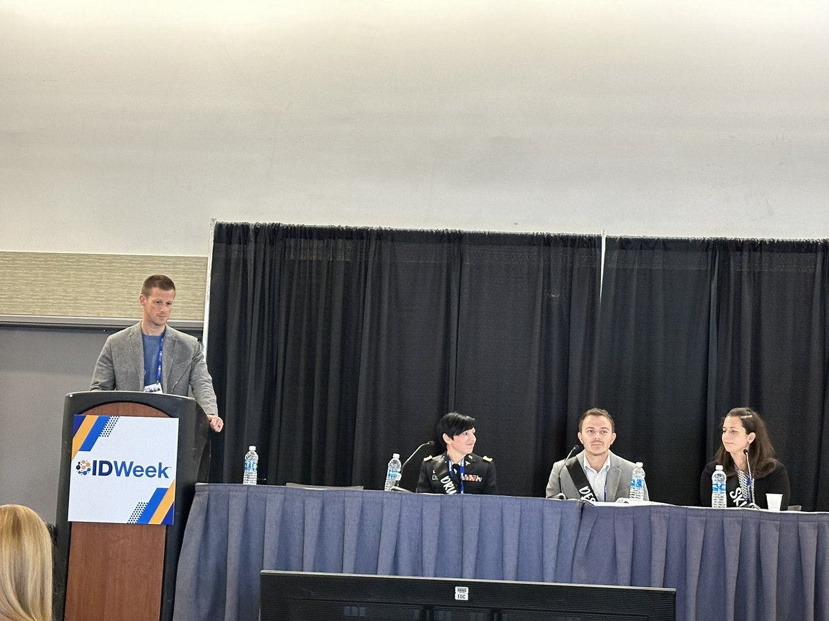 Useful review of macrolide allergy cross-reaction (or lack there of) with fidaxomicin, which is structurally similar, by Wes Kufel at #IDWeek2023 moderated by <a href="/Bruce_M_Jones/">Bruce M. Jones</a>