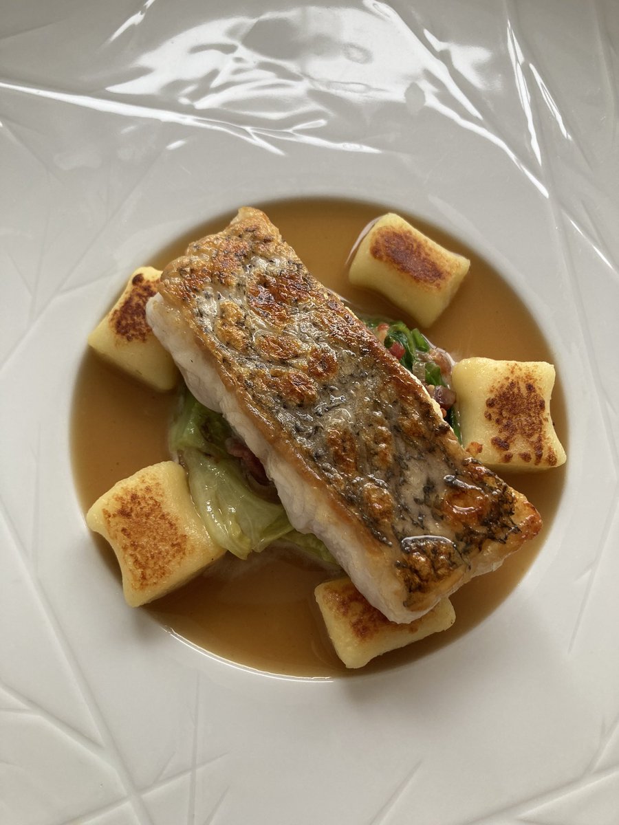 Euan Macdonald tweet media