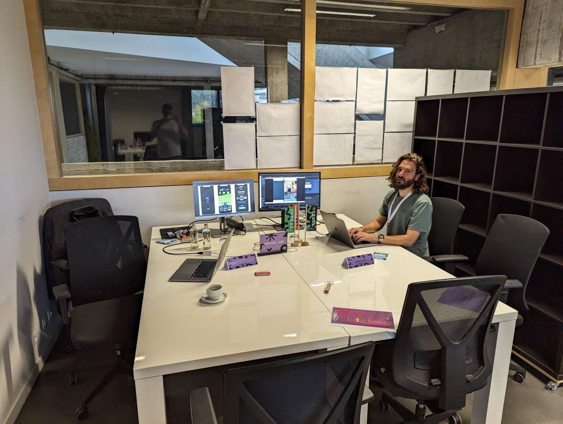 PreviewLabs tweet media