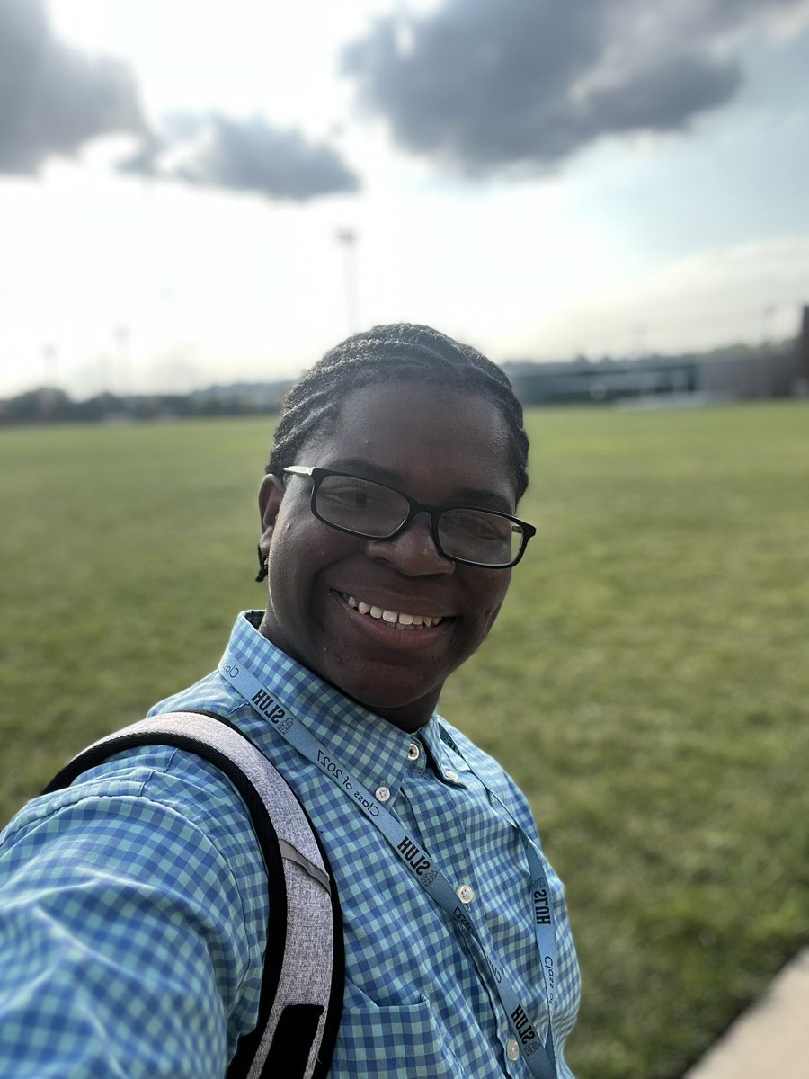 teamtechboy's tweet image. What’s up #TeamTechBoy !! Happy Friday!! God blessed us to make it through another week!! I hope you all have a great weekend!! 

#TechBoy #fridaythe13th #science #sciencegirl #stem  #blackinstem #blackintech #weekendvibes #mindfulness #meditation #thankful #greatful #blessed