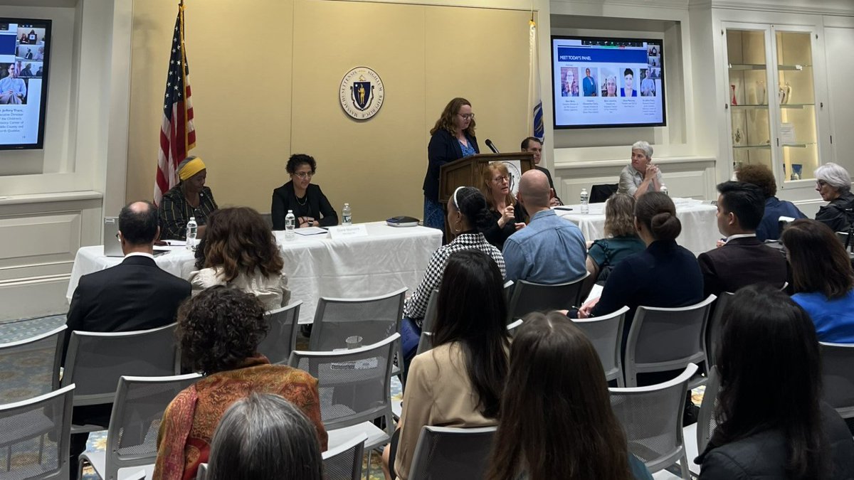 Our ED @nora_bent was honored to moderate a panel discussion earlier this week with @MassMOVA about #VOCABridge, speaking with incredible service providers who support victims and survivors. TY to @MarjorieDecker & @Jo_Comerford for hosting! Learn more: mass.gov/info-details/p…