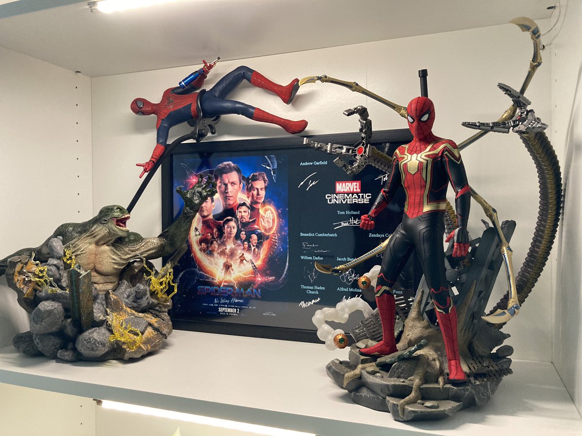 nonapankk's tweet photo. 趣味部屋フィギュア棚の更新
海外フィギュアが徐々に増えてきたし、そろそろ棚の増設時期かもな〜
#marvel  #MCU 
#ドラゴンボール
#Hottoys #ホットトイズ https://t.co/DydJNMkaqh