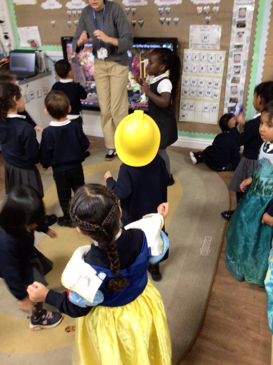 SmithdownNursery tweet media