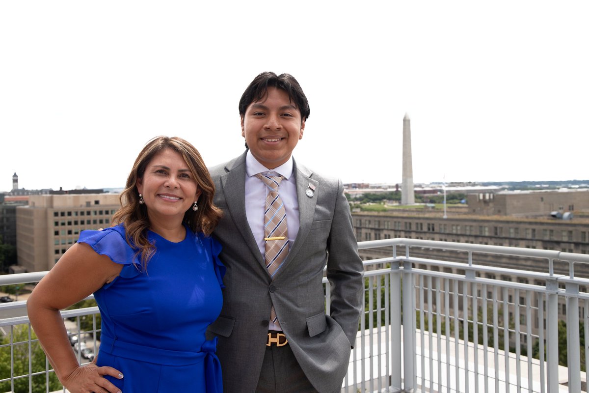olatheschools's tweet photo. As #HispanicHeritageMonth nears its end, we bring you our latest edition of #OPSMyFuture featuring Brandon Santiago-Ramos, a senior at Olathe Northwest High School who visited Washington D.C. over the summer for "Caminos al Futuro," a fully funded nationwide summer program for pre-college students who have a high level of academic achievement and a demonstrated commitment to service and leadership within the Hispanic/Latino community.
“I know that there’s more out there for me and others in our community,” Santiago-Ramos said. “¡Sí se puede!”
Both English and Spanish versions are available. Read here: https://t.co/HZu5gs1XUp
#OPSForwardTogether