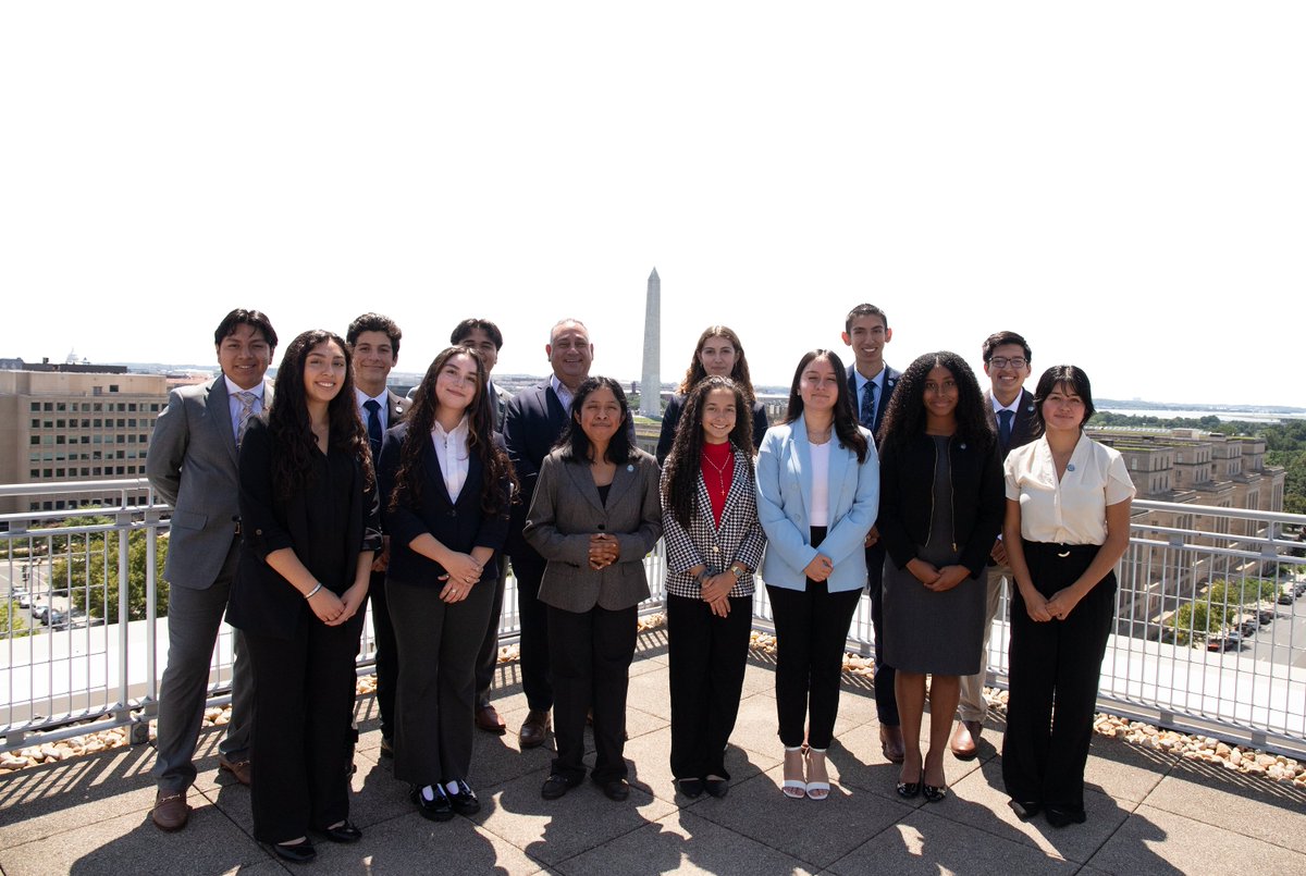olatheschools's tweet photo. As #HispanicHeritageMonth nears its end, we bring you our latest edition of #OPSMyFuture featuring Brandon Santiago-Ramos, a senior at Olathe Northwest High School who visited Washington D.C. over the summer for "Caminos al Futuro," a fully funded nationwide summer program for pre-college students who have a high level of academic achievement and a demonstrated commitment to service and leadership within the Hispanic/Latino community.
“I know that there’s more out there for me and others in our community,” Santiago-Ramos said. “¡Sí se puede!”
Both English and Spanish versions are available. Read here: https://t.co/HZu5gs1XUp
#OPSForwardTogether
