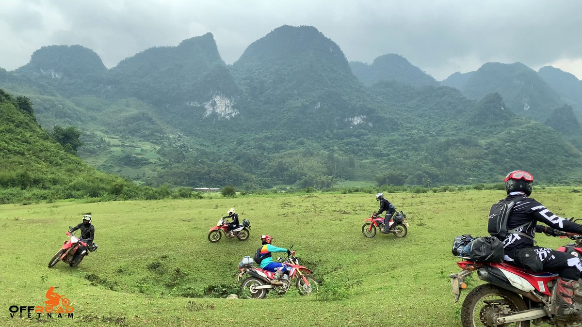 vietnambikers1's tweet photo. The only thing better than riding a motorbike is motorcycling with friends. 👏
🧭 https://t.co/PuBYXXe7g6
#ridewithfriends #motivateeachother #gofurther #vietnam #xuhuong2023 #trending2023 #motorbike #motorcycle #tour #rental #honda #XR250 #XR150L #CRF150L #CRF250L #CRF300L https://t.co/fwGlKUqkvL