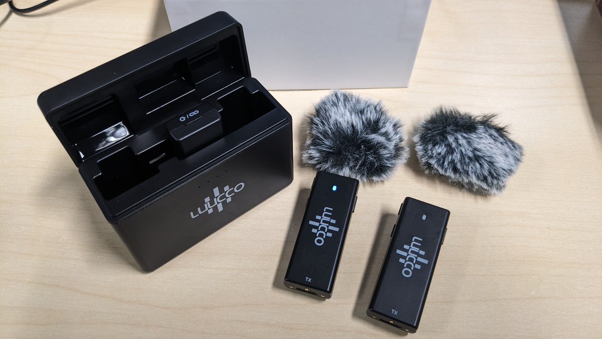 T_Kooijmans's tweet photo. Nice new stuff from IBC 2023.
I got this nice wireless mic set from Luucco called Pro Talker S2.
Amazing simple to use with PC and Phone!
Very small and good quality sound.
check it out at
https://t.co/kdhteIGluZ https://t.co/I9l0TNwAbO