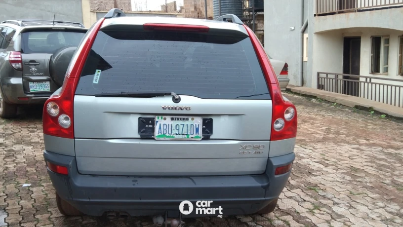 Used 2002 Volvo XC90 Jeep

*For Price, More Picture, Negotiate with the owner/Dealer>> Visit our website>>*
carmart.ng/used-2002-volv…

 Location: Enugu
FOR SALE
Negotiable
Body TypeSUV
Car BrandVolvo
Year2002
Petrol TypeFuel
TransmissionAutomatic
ConditionNigerian Used