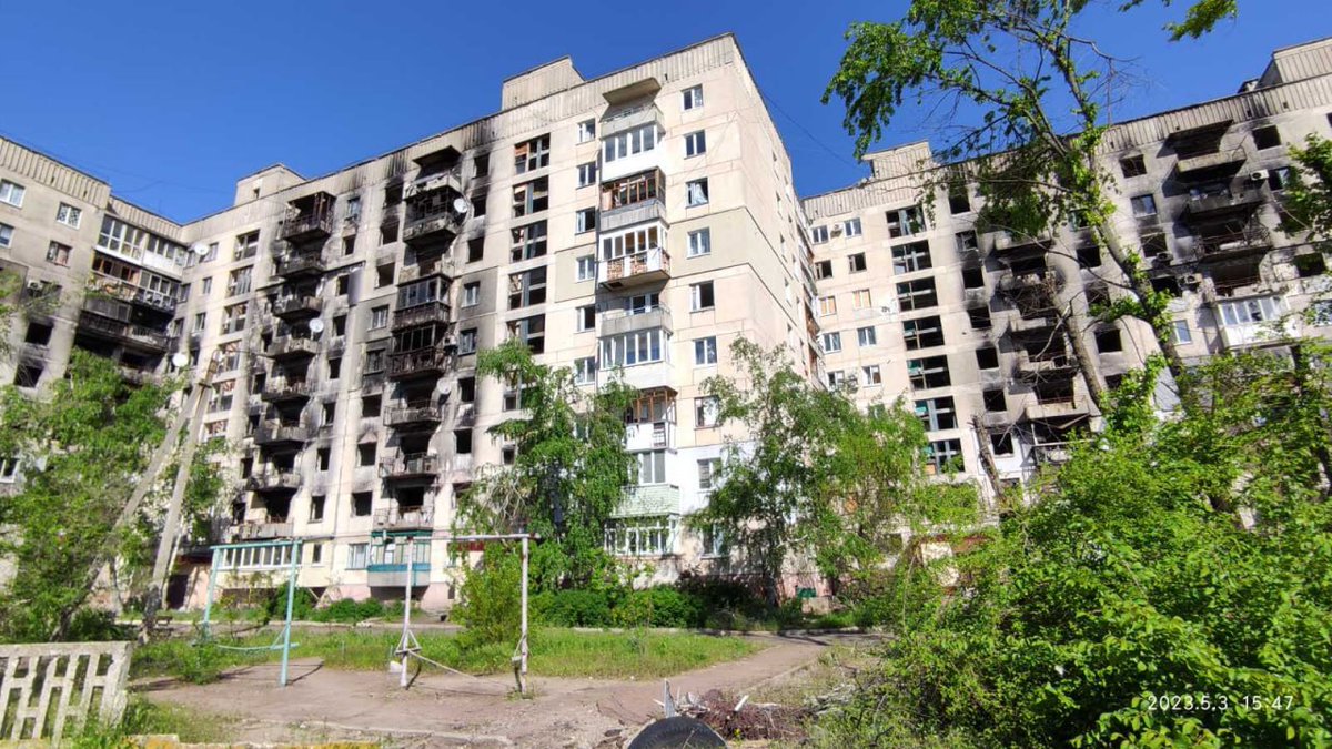 🗺️ 117A Hahharina, Severodonetsk, Luhansk Oblast

🗓 28.05.23

📌 48.94439, 38.5331

A burnt-out residential building.

⛲ bit.ly/48UOPAf

#Ukraine #Severodonetsk #Luhansk #Donbas #UkraineWar #WarCrimes #Russia #UkraineRussiaWar #OSINT #OOSI #Geolocation