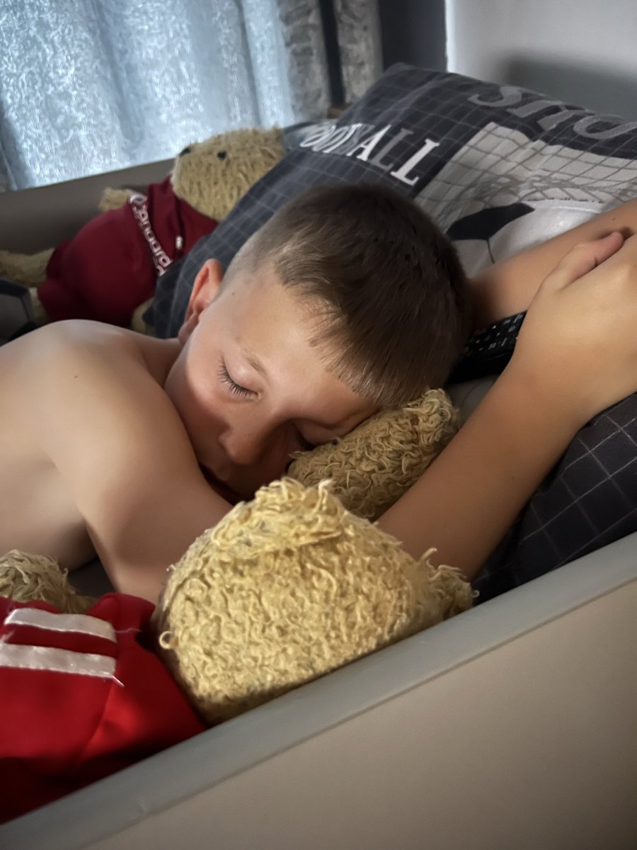 Jax’s stoma journey BCyA tweet media