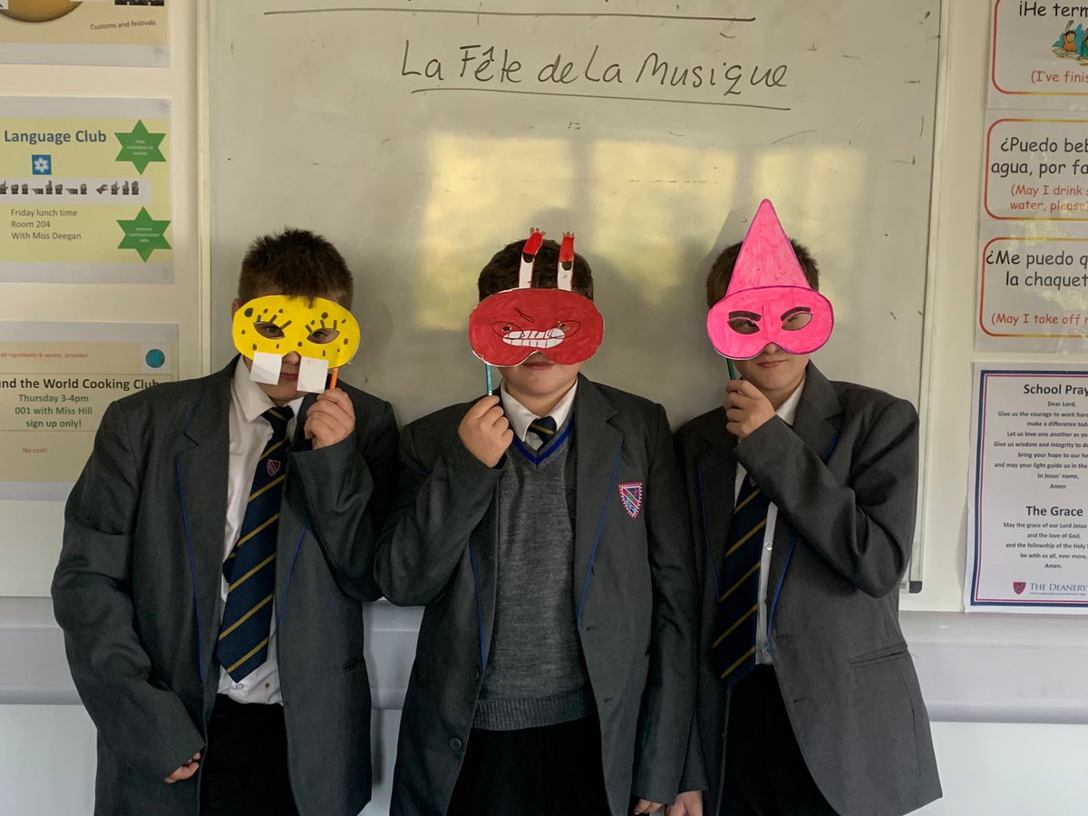DeaneryLanguage's tweet image. Some Year 9 French pupils made masks as part of our Festivals and Carnivals unit. Fête de la Musique is  on 21 June in France and outdoor live music takes place in every town and village. @deaneryhigh