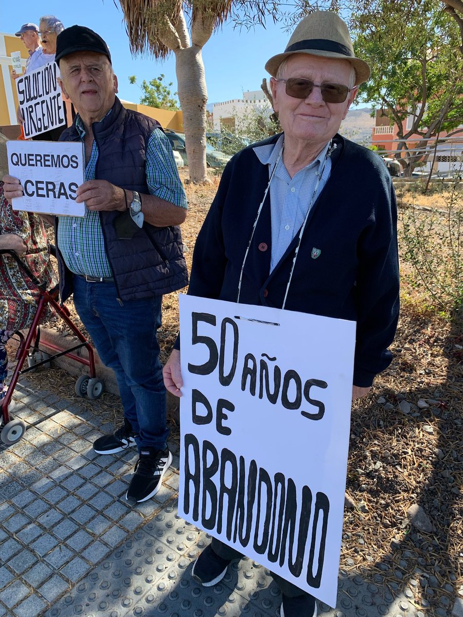 @AyuntamientoLPA <a href="/CarolinaDarias/">Carolina Darias</a> Como por ejemplo <a href="/AlmatricheBajo/">Almatriche_bajo</a> :