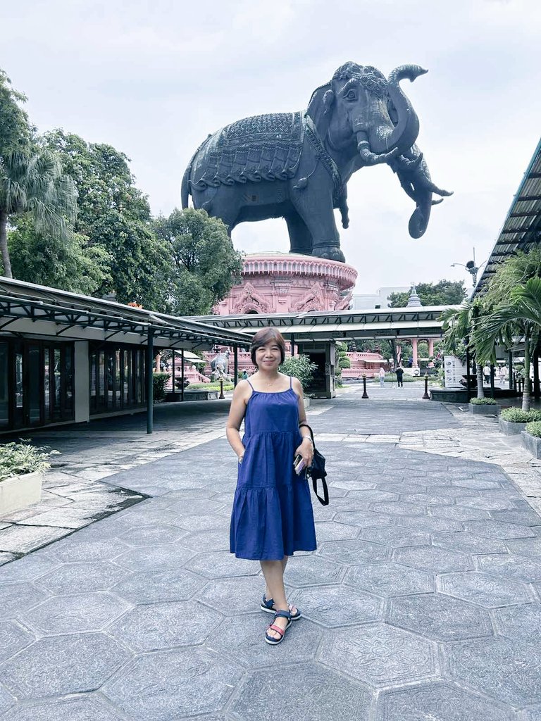 Ahlee117's tweet photo. #wheninbangkok
#travel2023
#september2023
#travelwhenyoucan https://t.co/vohCVllyTx