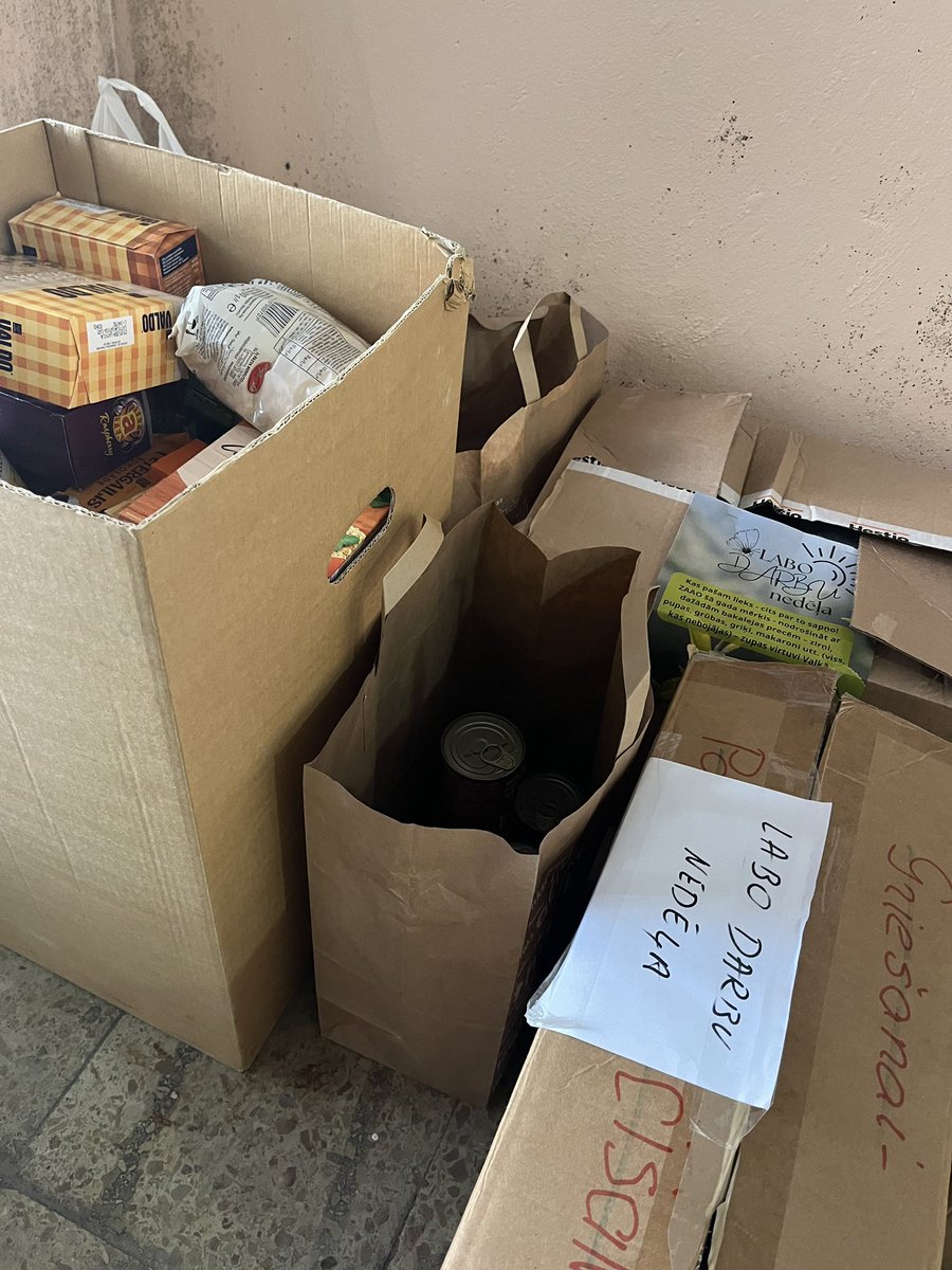 zaao_lv's tweet image. 🥣 Visā Latvijā no 9. līdz 13. oktobrim norisinājās “Labo darbu nedēļa”. ZAAO tajā piedalās jau ceturto gadu.  Šogad visi kopā gādājām, lai zupas virtuvei Valkā kādu brīdi izejvielu nepietrūkst.
 
Labais vairo labo!

#labodarbunedēļa #zaao