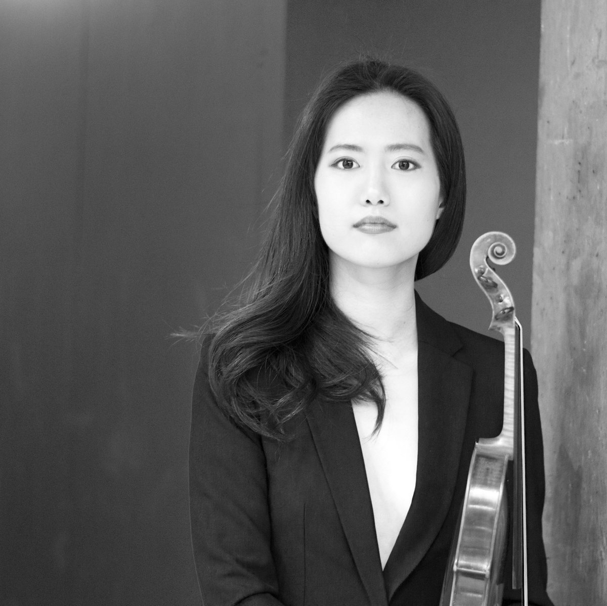 It's tomorrow! We can't wait to perform Elgar's Violin Concerto with <a href="/JooYeonSir/">Joo Yeon Sir</a> and Brahms Symphony No. 1.

<a href="/WestRoadCH/">West Road Concert Hall</a>
7.30pm
14th October
ccso-online.org.uk

Tickets available through our website and on the door. See you there!
