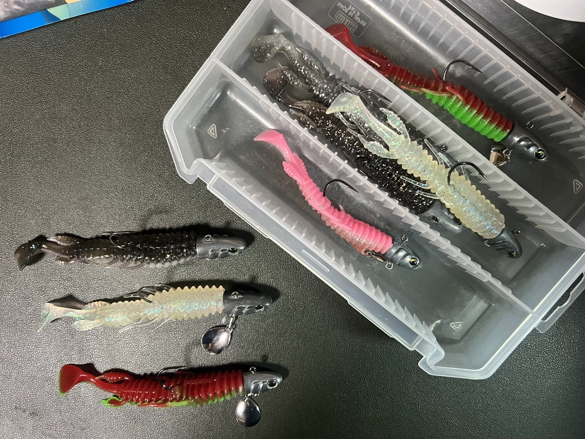 DveXzHDJ5VjLsIL's tweet photo. 取り合えず、SHOOT HEAD 30g2個と20g1個追加とダイソーコロラド武装仕様補充‼️
明日は万全だけどサクラの時もそうなんだけど、気合い入れて行った時って釣れないんだよなぁ😂
#SHOOTHEAD
#ABACUSSHAD
#DECOY
#ダイソー
#Colorado
#ヒラメ狙い https://t.co/GWFqUsEATl