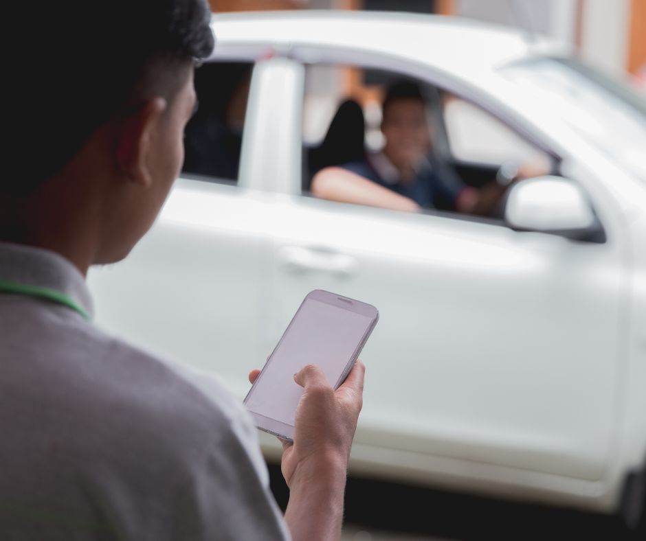 Residents' views are being sought to help improve licenced taxi services across the district. From obtaining the services of a licenced vehicle to issues which prevent taxi use, a new consultation has been launched to gauge public opinion. Read more 👉 loom.ly/V24dYuU