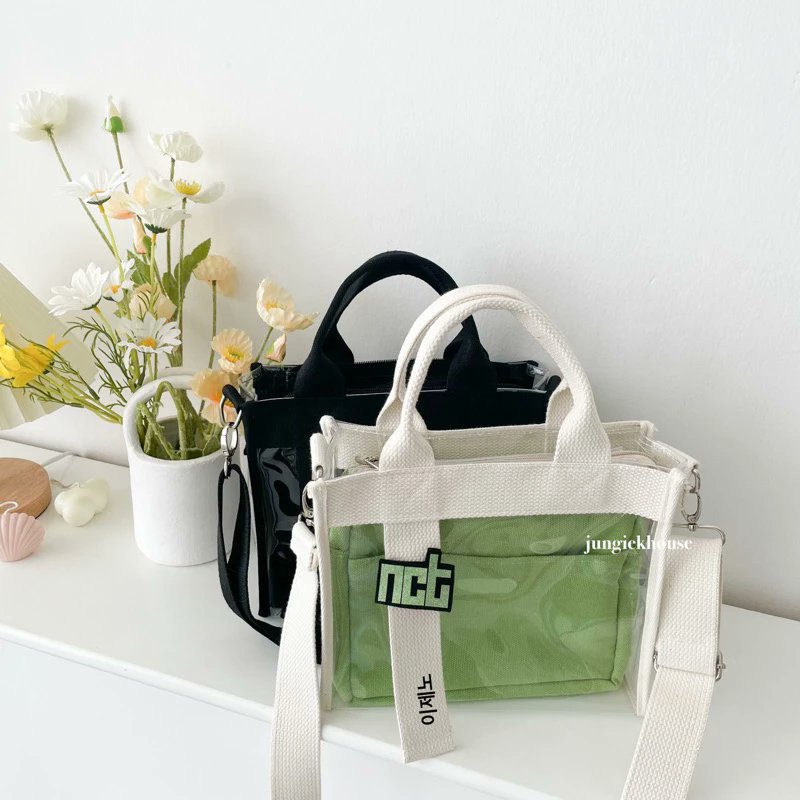 racunincenter's tweet photo. pvc bag for concert 

— a thread https://t.co/HbbO31igVb