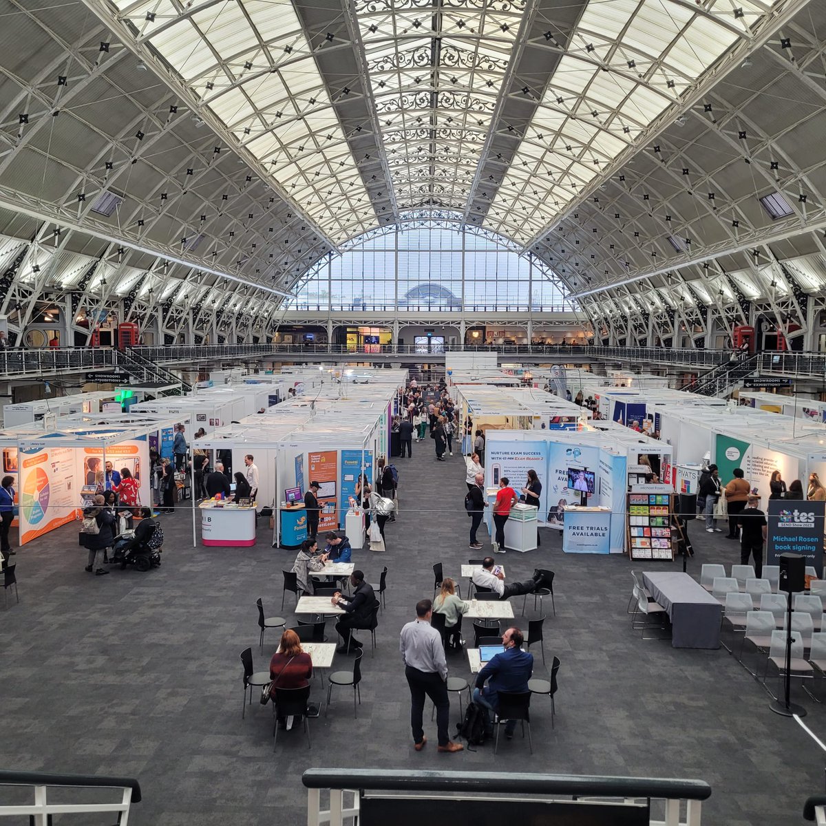 Lisa Artis tweet media