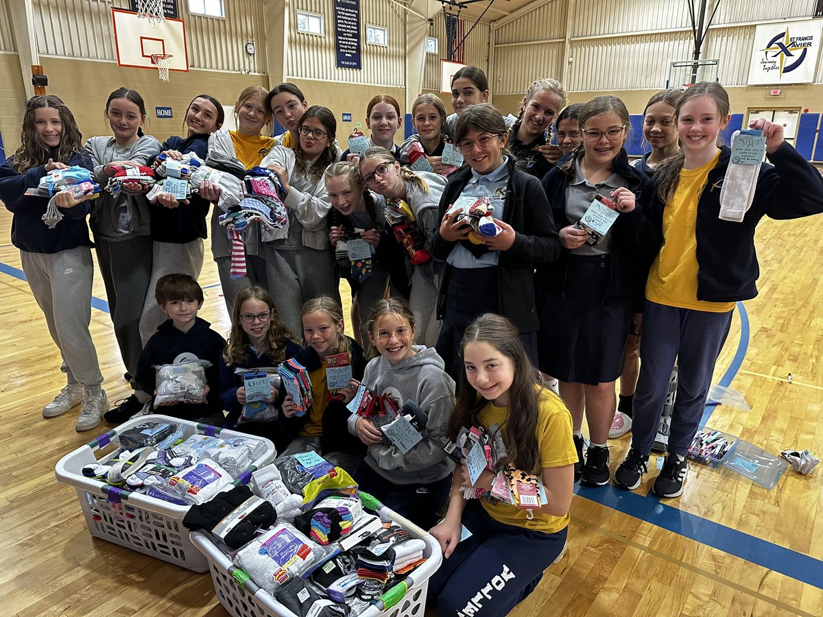 fun_in_physed's tweet photo. 🧦 @SFX_Medina Kindness Club is on a mission for #SOCKtober! We've gathered over 1500 pairs of socks for those in need. Join us in spreading warmth and kindness all through October! 👏🧦 #KindnessMatters #CommunityService https://t.co/UV7jeOEU5z