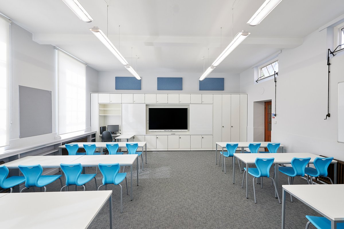 space_task's tweet image. You have probably seen us talk about teaching walls here at TaskSpace, but do you know there are different types of them?

In this handy article we wrote below, we outline the different types of teaching wall and their key features:

taskspace.co.uk/different-type…

#TeachingWall