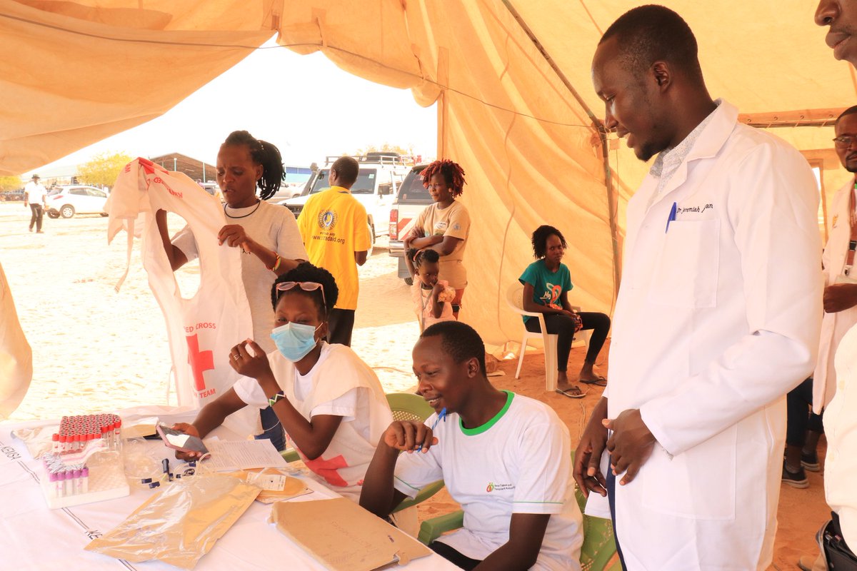 TurkanaCountyKE's tweet photo. Save a life by donating blood at the @KenyaRedCross tent at #TurkanaCulturalFestival 

#OriginofMankind
#WelcomeBackHome https://t.co/9I2lclDHXZ
