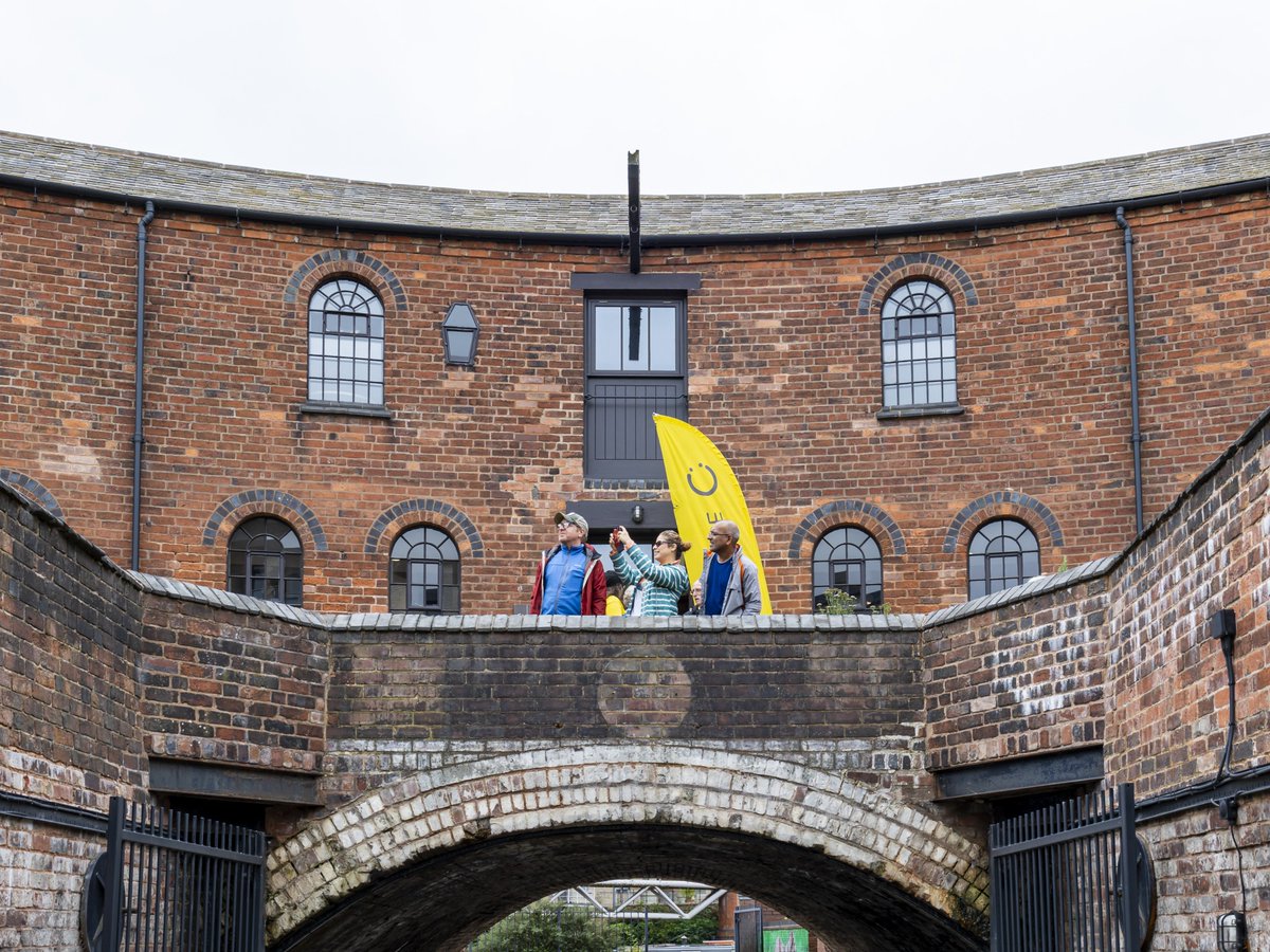 Last chance to come on our Workers of the Roundhouse tours for the year!

Join us for our final free drop in tours this Friday and Saturday. This 5-star-rated Workers of the Roundhouse tour is powered by our passionate volunteers. Drop in, 27th and 28th October, 11:30 and 14:00.