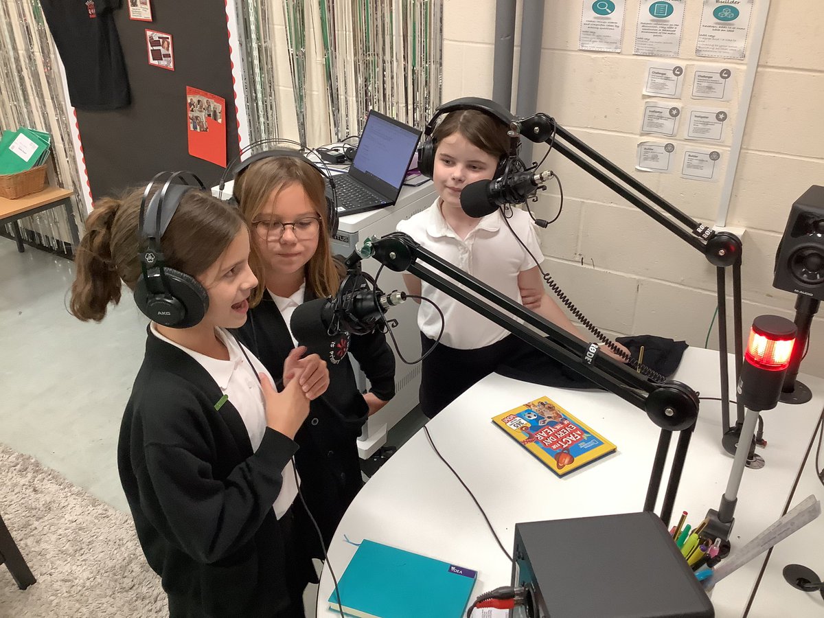 radio_reach's tweet photo. Get that Friday feeling with The Gossip Girls’ 2.0 lunchtime show. Find out all about Betty Campbell for #BHM  what their top 5 animals are and the Welsh sports fixtures for this weekend @WelshRugbyUnion C’mon Cymru! 🏴󠁧󠁢󠁷󠁬󠁳󠁿  Tune in at 12:30pm to get your weekend started! #SAPSHappy https://t.co/XpepEJuFS7
