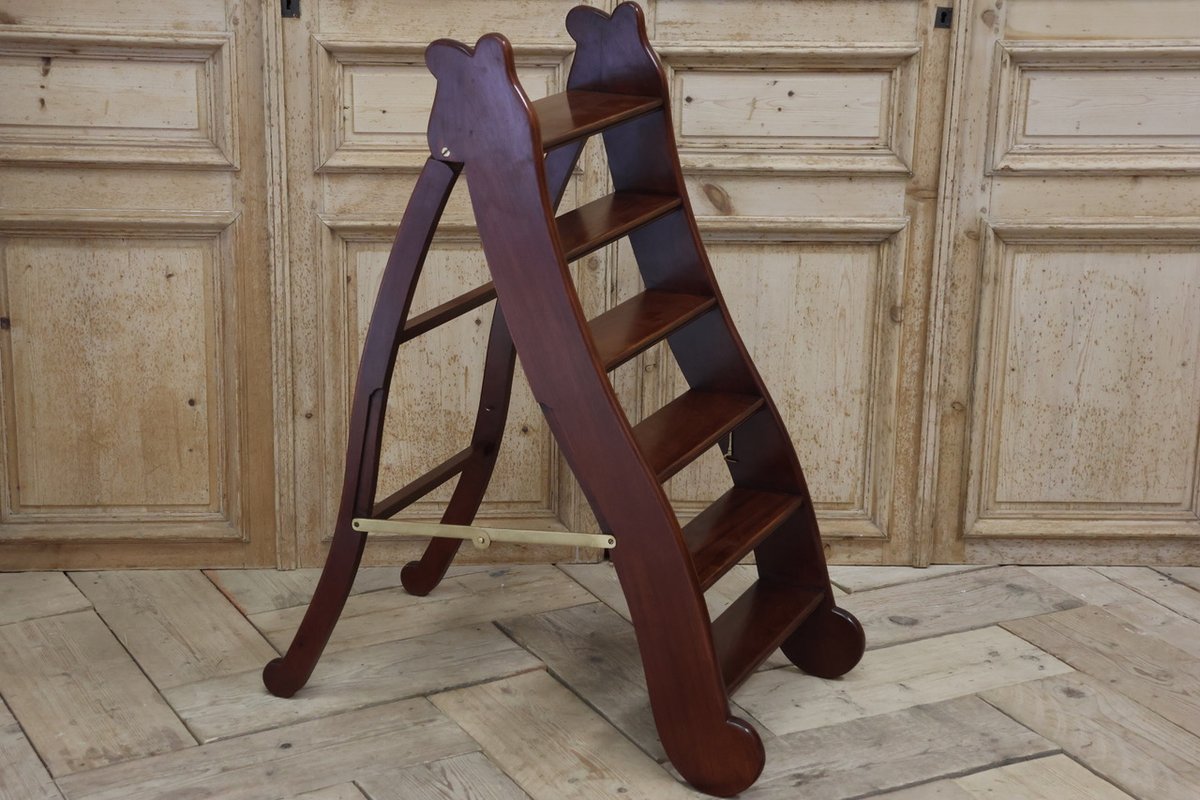 BrownriggUK's tweet image. Set of Mid 20th Century Teak Library Steps

rb.gy/r15f4

#librarysteps #antiquelibrarysteps #antique #furniture #interiordesign #decor