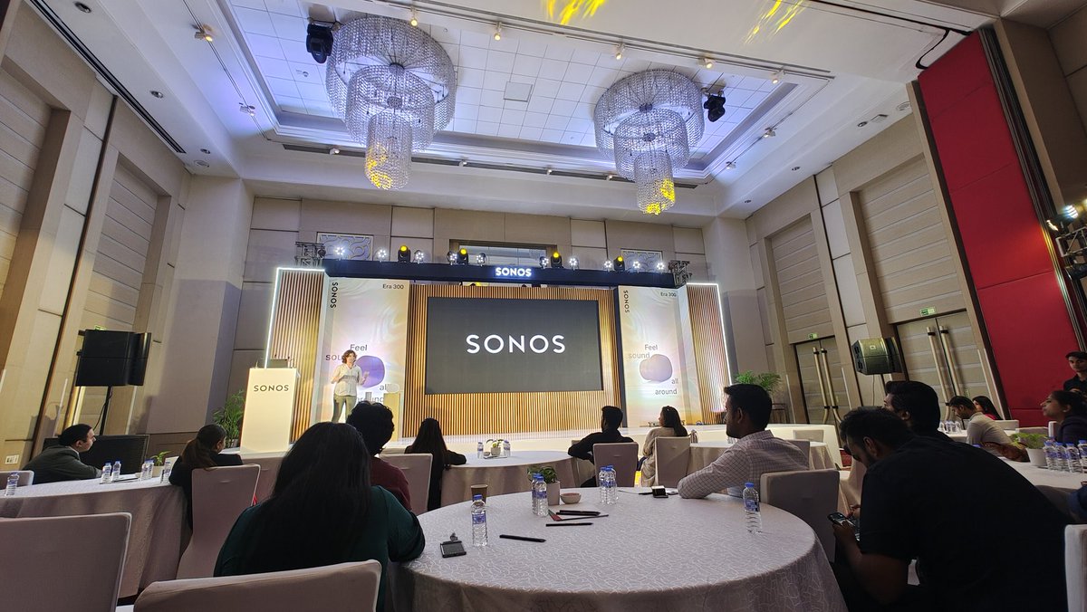 ishivamchaudhry's tweet photo. Sonos has launched a new ERA series of speakers in India - Era 100 &amp; Era 300.
Price starting from Rs 29,999

#Sonos #SonosIndia #Era100 #Era300 #Speakers #Audio https://t.co/pTrfcEsvWn
