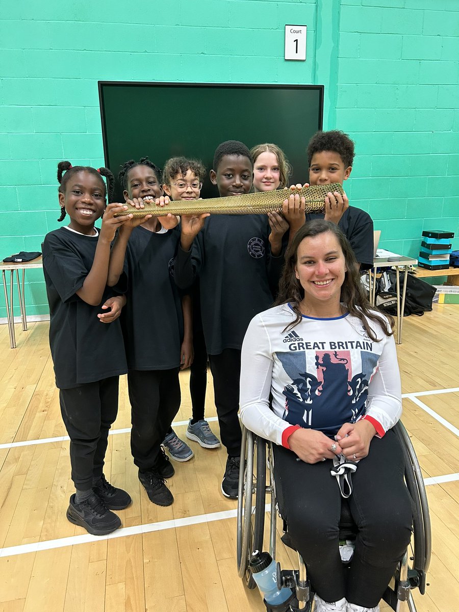 Reddings846's tweet photo. Year 6 Activity Ambassador training is happening today at The University of Hertfordshire. 
This morning we met the incredible paraolympic basketballer @ellabeaumonnt and learned how to lead a range PE activities for all ages.
@DSSN42 https://t.co/4V2xBUupOf