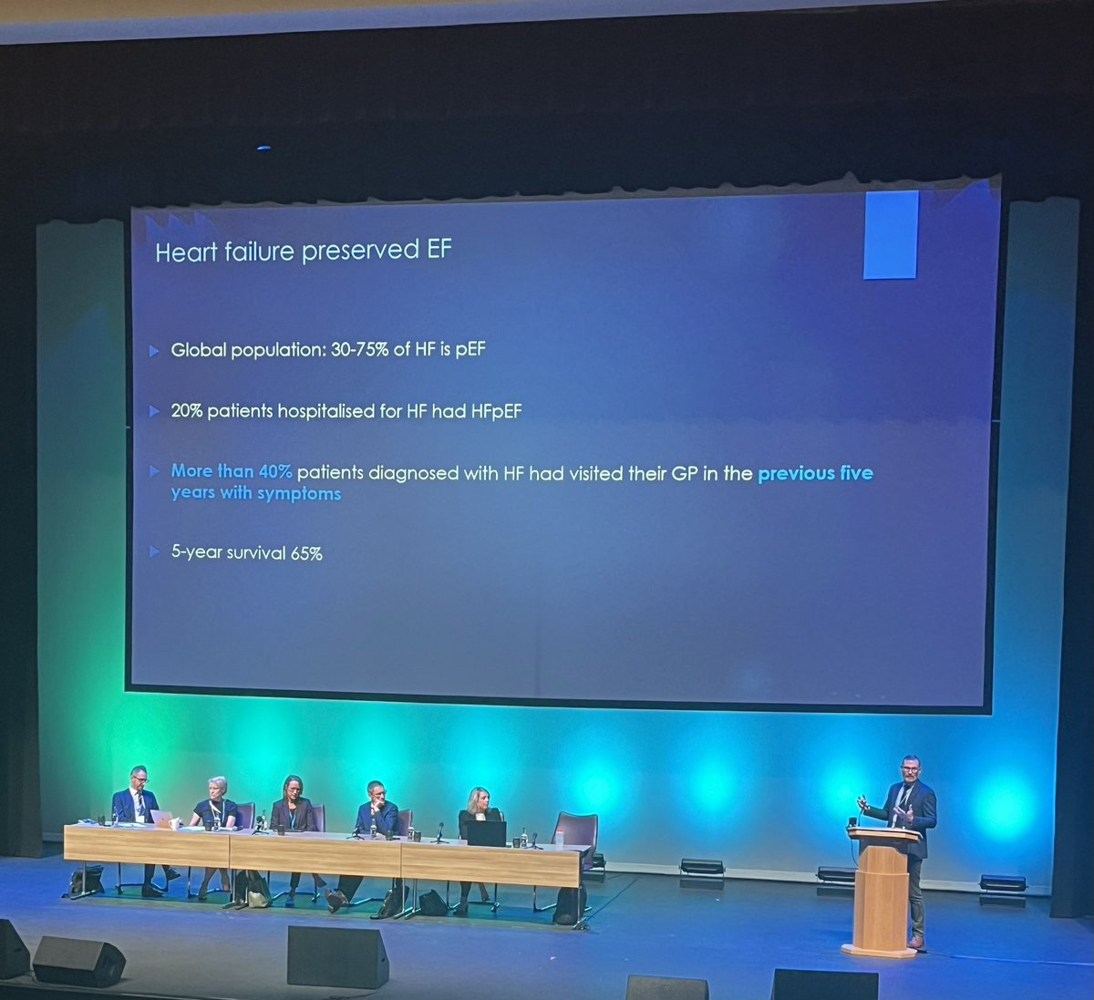 Prof Dan Augustine tweet media