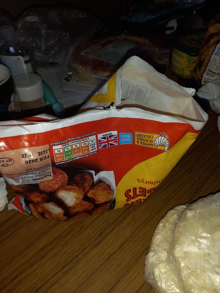 beckismith1993's tweet photo. @sainsburys just had my online delivery didn't see this while the driver had gone! https://t.co/0U2Tz6I7oe