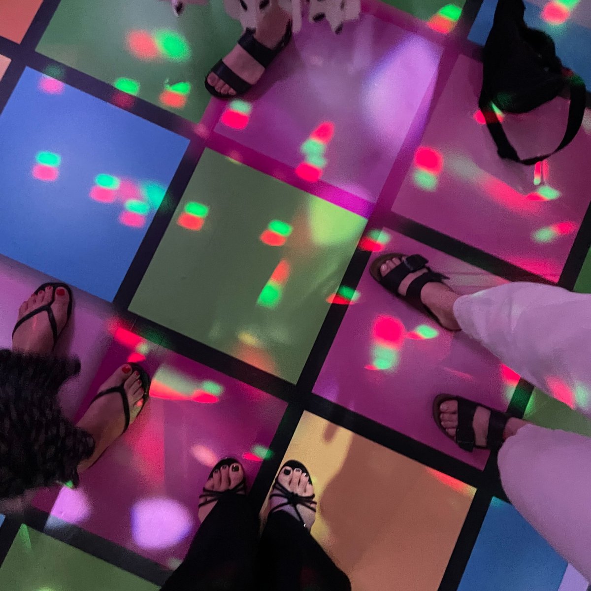 We've got that Friday feeling at Runway East Brighton, in their newly launched disco room 🕺

Desk to dance floor in under 2 minutes - now there's a new record! 🎉