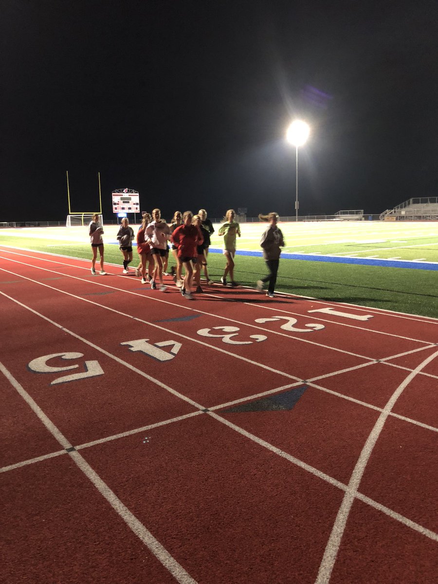 Rob@PPHSGirlsTrackXC tweet media