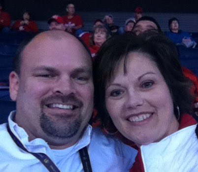 SteveSnider1's tweet photo. Happy 33rd Anniversary to my very best friend and the love of my life! Wouldn’t want to do this life with anyone else @kellysnider87! Love you SO much!! ❤️🥰😍😘 https://t.co/dJZTar5b3w