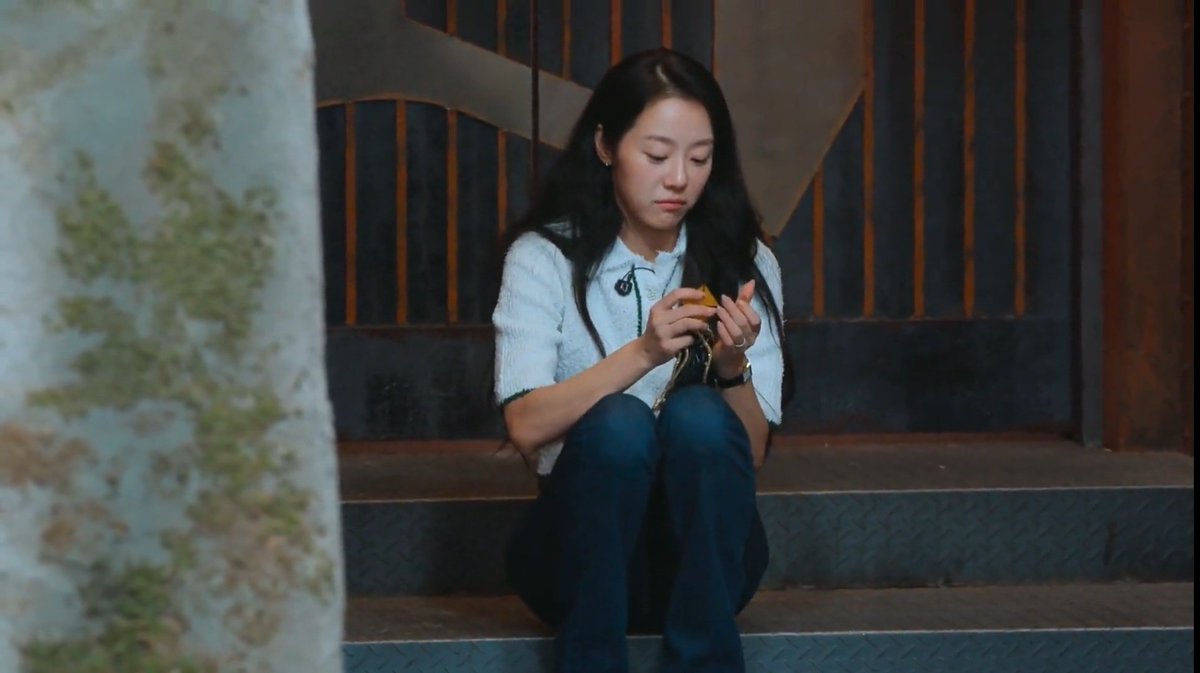 SherryChopra18's tweet photo. She's is so cute for this ๐๐
#TheDevilsPlan #seewon #seokjin #SEVENTEEN #SEUNGHAN https://t.co/WDAIqj3jfk