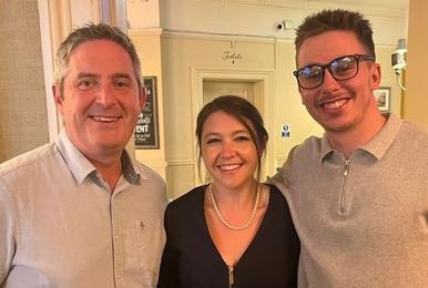 annacroghan's tweet photo. I'm taking the leap in April &amp; running my first ever marathon! I'm doing it with some great colleagues to raise money for @age_uk &amp; would so appreciate donations in any amount &amp; messages of encouragement/heckling to motivate me! 
https://t.co/D55DwcXrSI https://t.co/xvwfED1e36