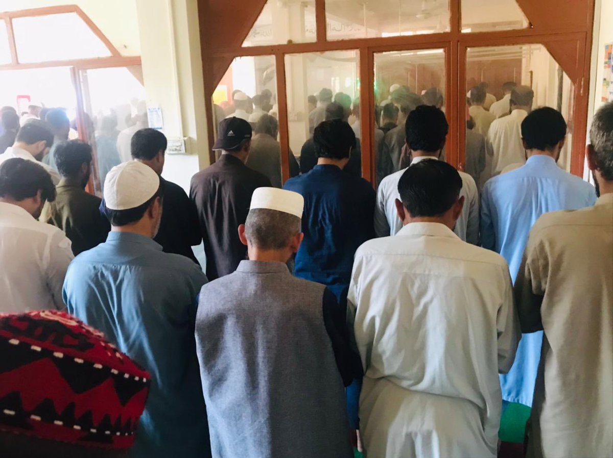 MJAAJKOfficial's tweet photo. ناظم اعلی مرکزی جمعیت اہل حدیث آزادجموں وکشمیر دانیال شھاب مدنی کی اپیل پر یوم حرمت القدس کے موقع پرریاست بھر میں مساجد اہل حدیث میں اسرائیلی جارحیت کا شکارفلسطینی شہدا کی غائبانہ نماز جنازہ ادا کی جا رہی ہے۔اس موقع پر خطباء کرام نے دھرتی فلسطین و مسجد اقصی کی اہمیت پر خطاب کیا۔ https://t.co/xy3y5U2CFd