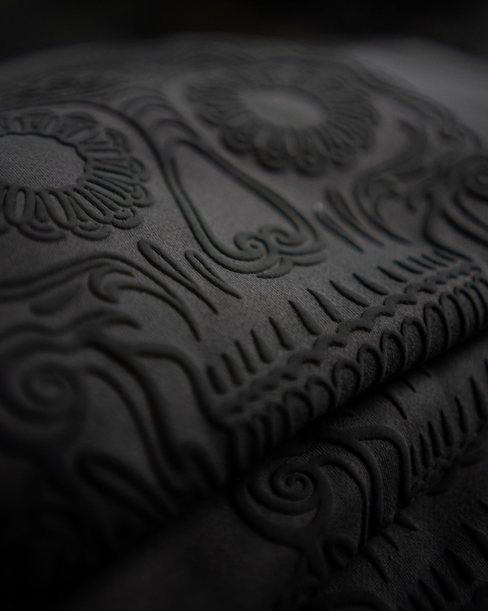 iamdavidx's tweet photo. NEW @representltd HOODIE GOES HARD w/ ULTRA PUFF PRINT 💀
#714printhouse #printhouse #represent #diadelosmuertos #screenprinting #tshirtprinting #printshop https://t.co/nXmtVI78Oc