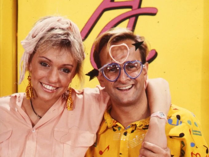 Join the Wide Awake Club with @michaelastracha & @TimmyMallett on this day in 1984!