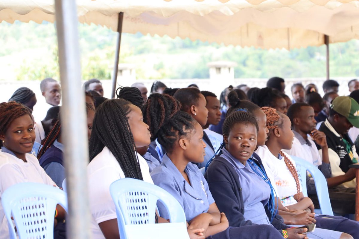 RutoJames7113's tweet image. Through #SRHR training girls are able to learn how to put on #FemaleCondom properly. #TubongeNaComrades #SasaNiSisi #MenEndFGM @MenEndFGM @_AfricanUnion @UNICEFKenya #KapenguriaKMTCcampusdialogueslive