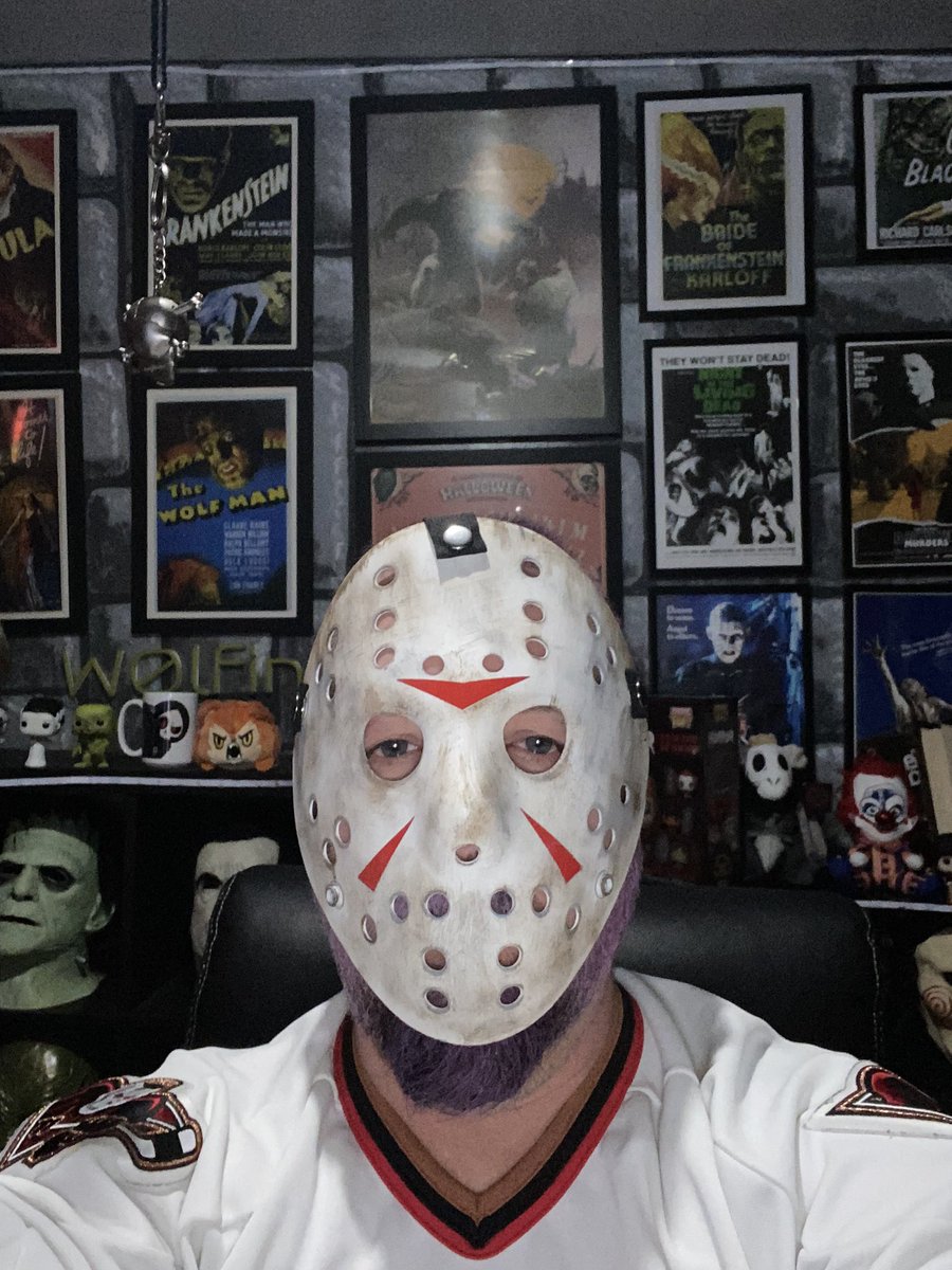 My work outfit for todays stream :)