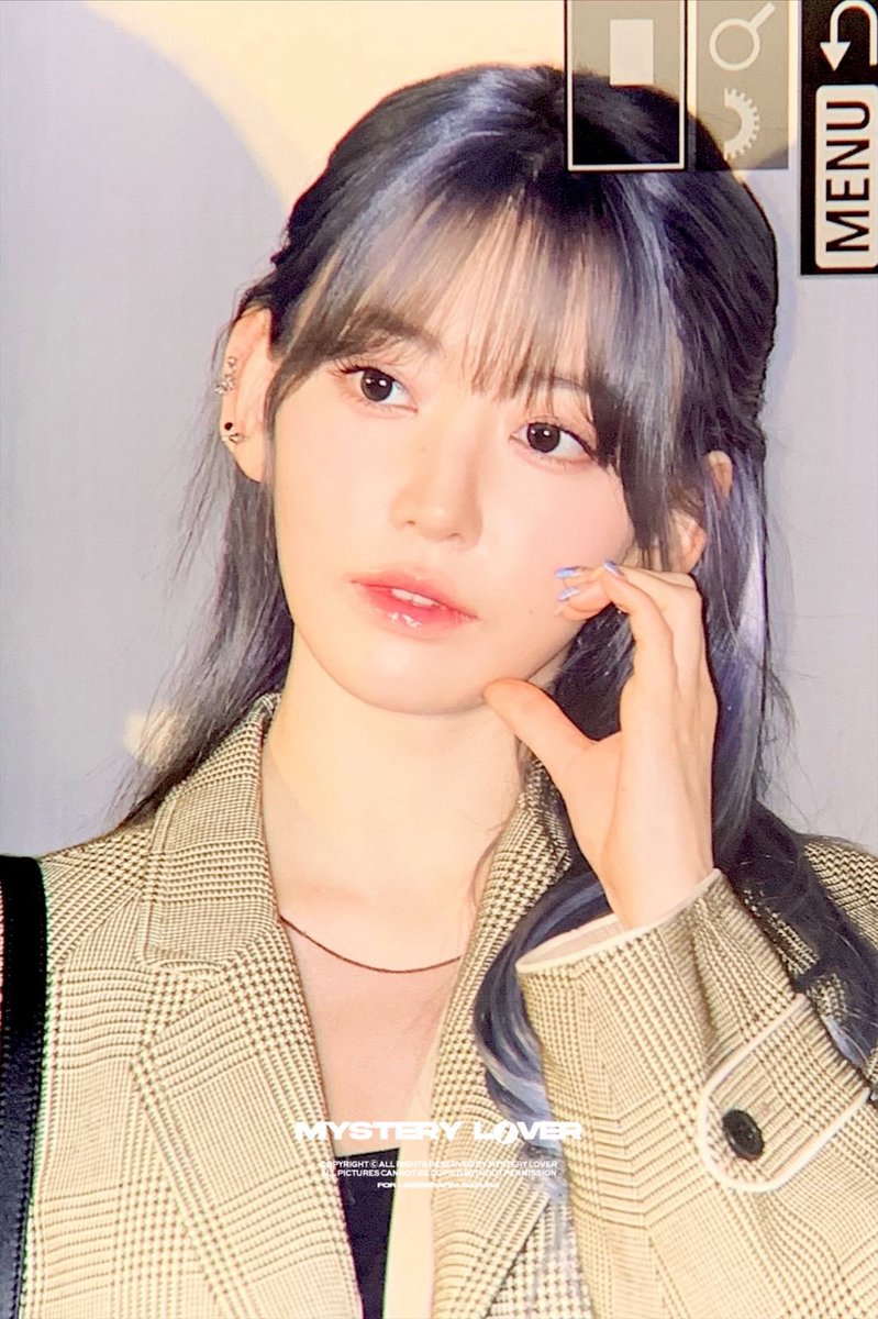 39MysteryLover's tweet photo. 231013 Louis Vuitton 엠버서더 축하해🩵
#LE_SSERAFIM #르세라핌 #宮脇咲良 #SAKURA #사쿠라 #ックラ https://t.co/RijDc0DGzB