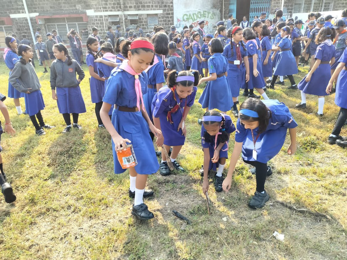 NdaKv's tweet photo. Special Swachhata Drive by Students and Staff of #PMSHRI KV NDA Pune
Thank You @EduMinOfIndia  for selecting KV NDA Pune under #PMSHRI School Scheme. We endeavour to implement #NEP2020 with full vigor in our Vidyalaya.
@PMOIndia @KVS_HQ https://t.co/MaFXIQ2x16