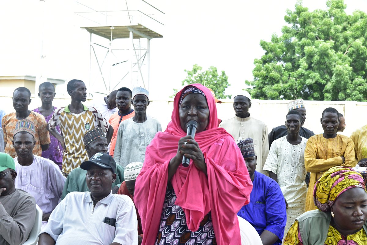 gerinitiative's tweet photo. GERI with Borno ACReSAL holds an advocacy, SOCIAL mobilization and sensitization visit ON stakeholders AND commiunty memberS to bring a synergy ABoUT erosioN, deforestration, DESERTIFICATION, drought and land degredation control in Bayo local government area of Borno state. https://t.co/qKdL7LSpDM