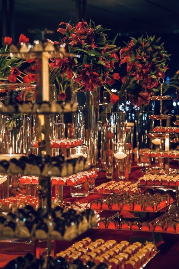 SAINTLAZoffcial's tweet photo. |          #13friSAINTLAZ ,

     🥀💃🏙 ⸻MASQUERADE LAZARUS !  นักเรียนและบุคลากรที่เดินทางมาถึงแล้ว สามารถจับจองที่นั่งรับประทานอาหาร และเดินชมภายในงานได้ตามอัธยศัย https://t.co/7bnOzD7Q0R