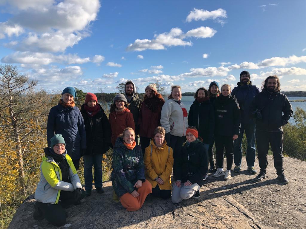 HumanLiHisGroup's tweet photo. Three days of LummaaLab Science @Tvärminne discussing humans, elephants, horses, reindeer, dogs, cats, even frogs buried in coffins in historical Finland. 🐘🐎🦌🐶🐸👵🐈‍⬛Always the best conference of the year, thanks dear! 🩷 https://t.co/oyn655VmS3